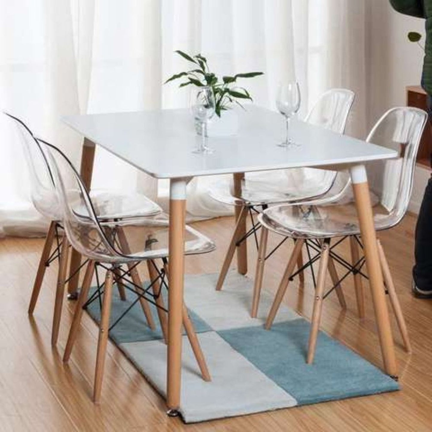 Silla Eames acrilico transparente