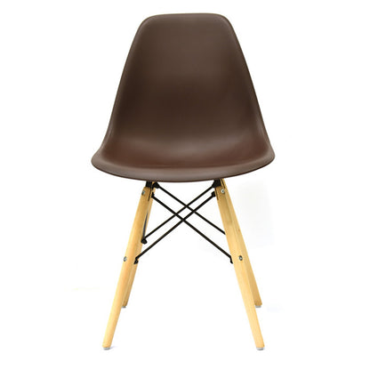 Silla Eames Café