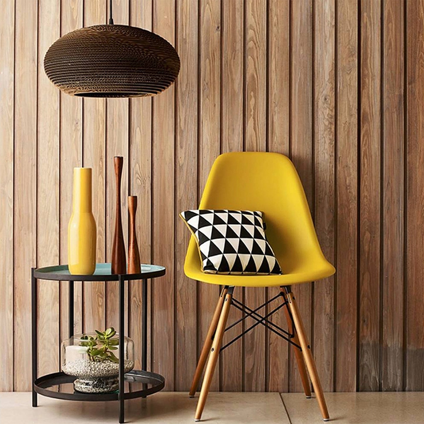 Silla Eames Amarillo