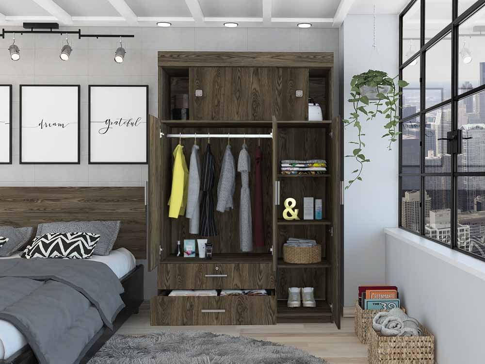 Closet Slash Chocolate