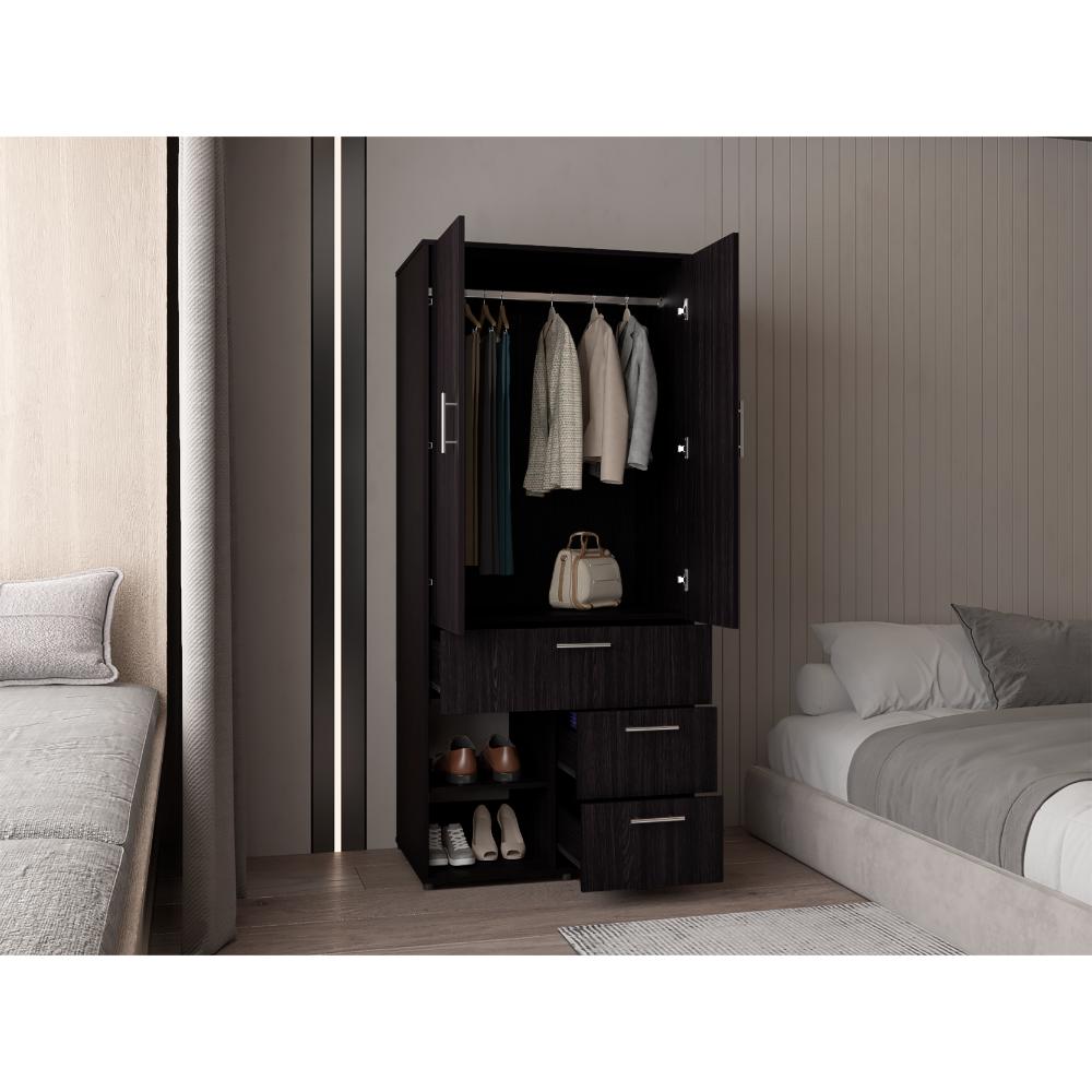 Closet Elsiné Wengue