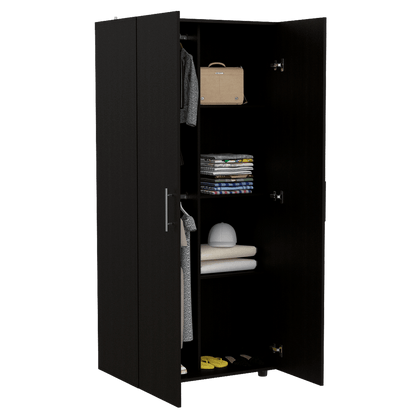 Closet Torma Wengue