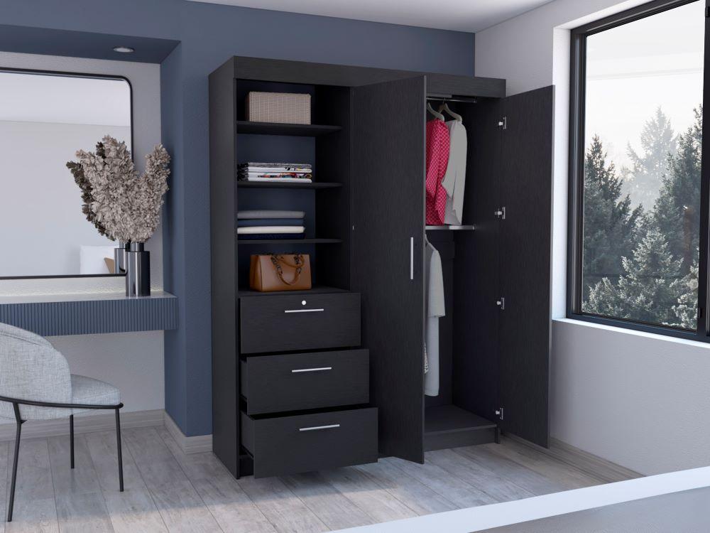 Closet Zarvia Wengue