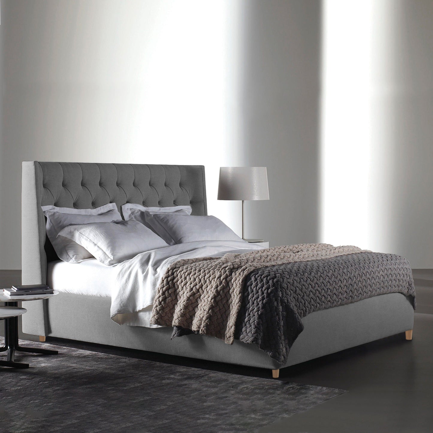 Base Cama con Espaldar + Colchon Semidoble Marfil  gris plata