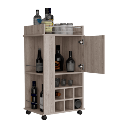 Bar Alevia, Humo, Con Amplios Espacios Para Ubicar Y Botellas