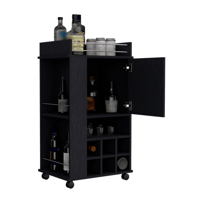 Bar Alevia, Wengue, Con Amplios Espacios Para Ubicar Botellas