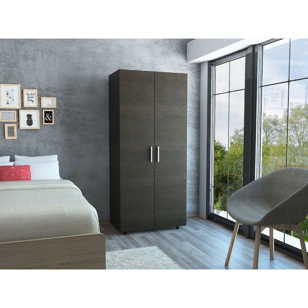 Closet Norvia Wengue