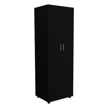 Closet Feroni Wengue