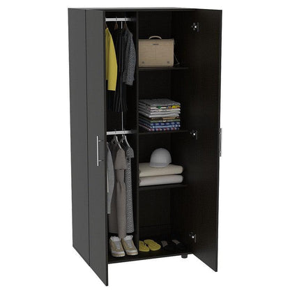 Closet Torma Wengue